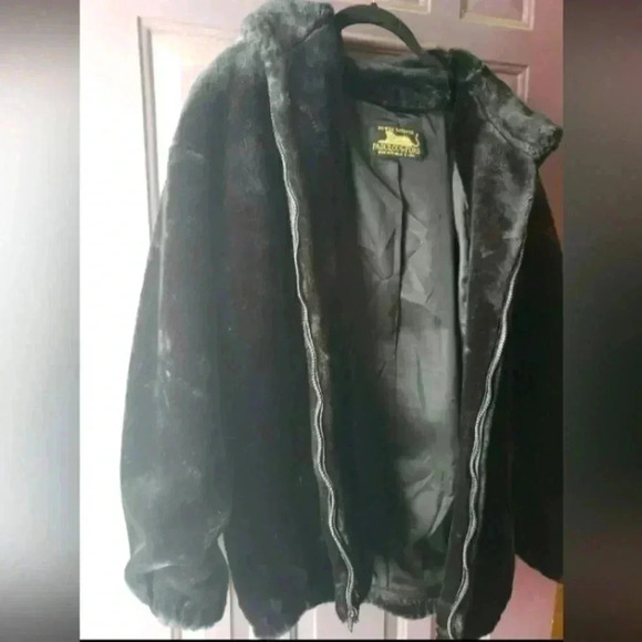 Womens Donna Salyers Fabulous fur coat size small. Fits like a med to large. - Picture 1 of 4